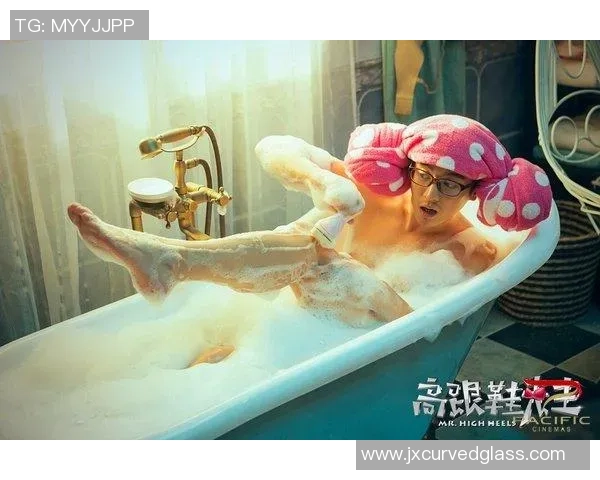 意大利足球明星渣男的情感游戏与背叛故事揭秘